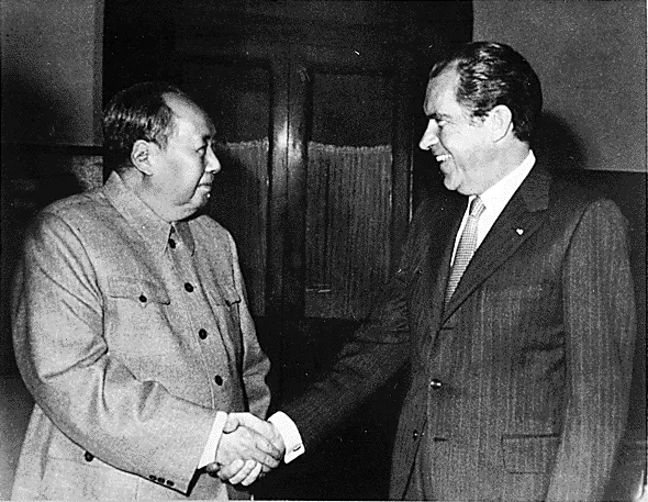 C:\Users\Dr. Robert Gorter\Desktop\OLD - DESKTOP DATA\Nixon and Mao 1972.png